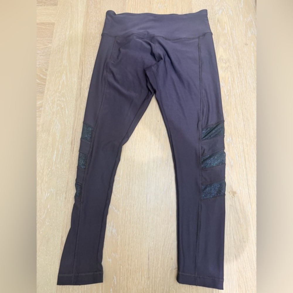 VOGO Athletica Burgundy Leggings with Subtle Shine